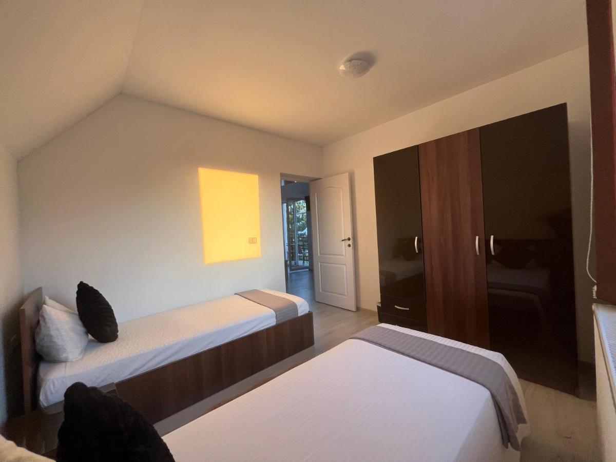 Rebeca Apartament 卢戈日 外观 照片